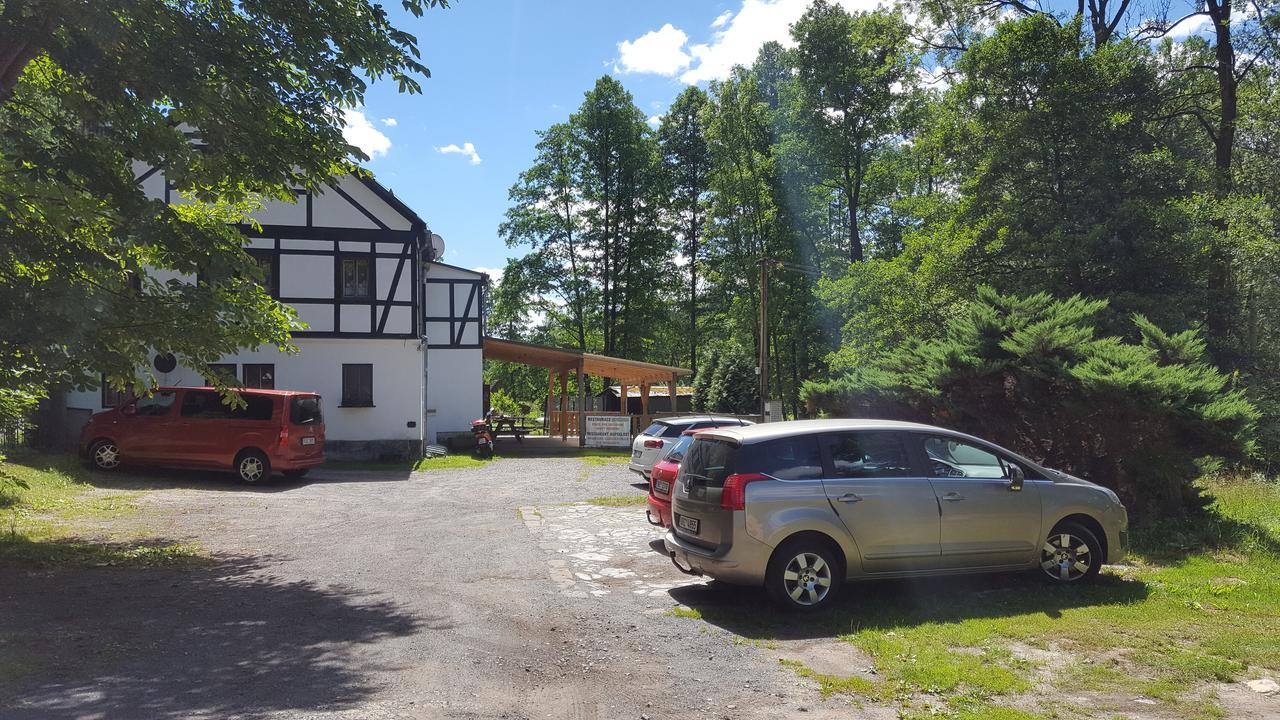 Pension Pod Kastany Srbska Kamenice Exterior photo